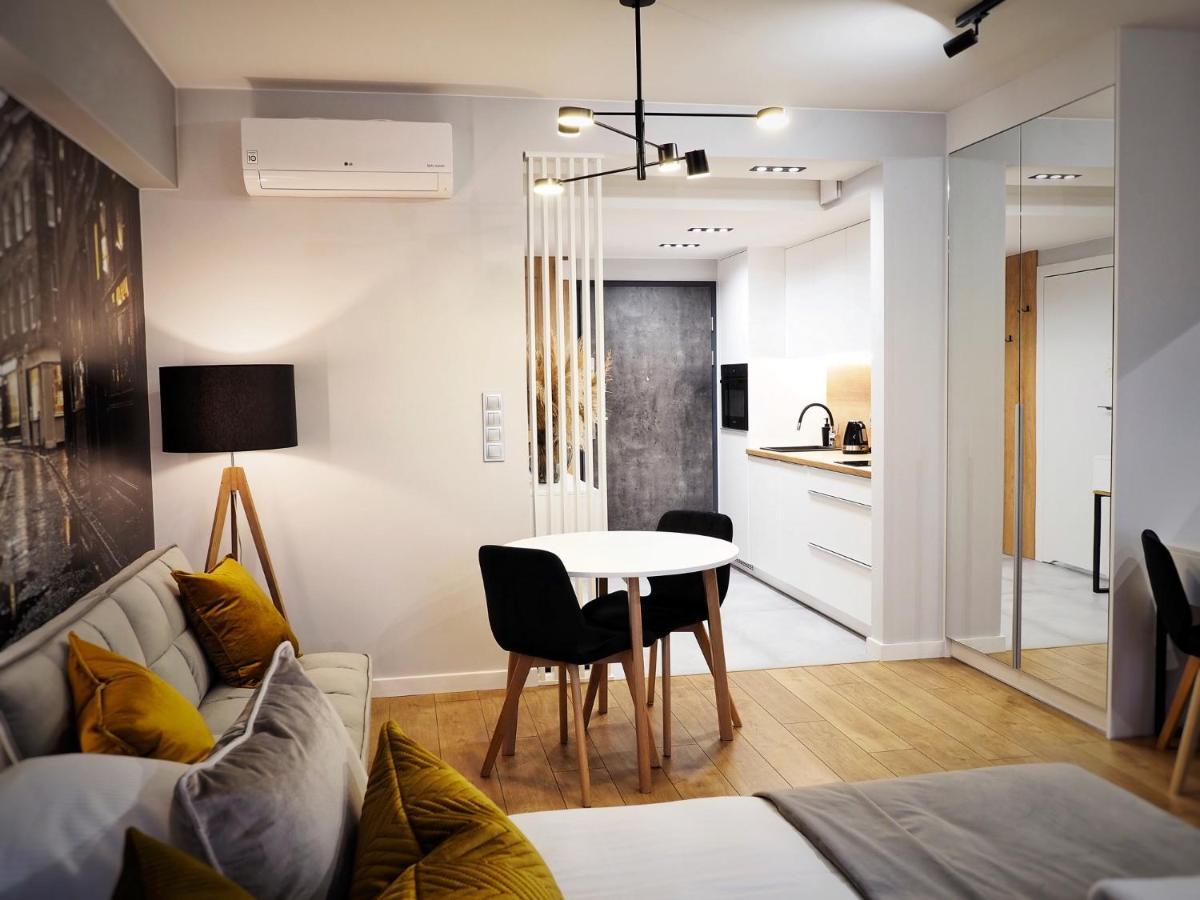 Lm Ventus Apartment Kielce Exteriör bild